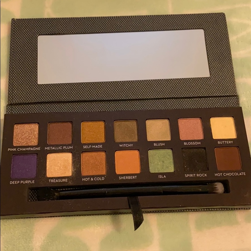 Self made palette